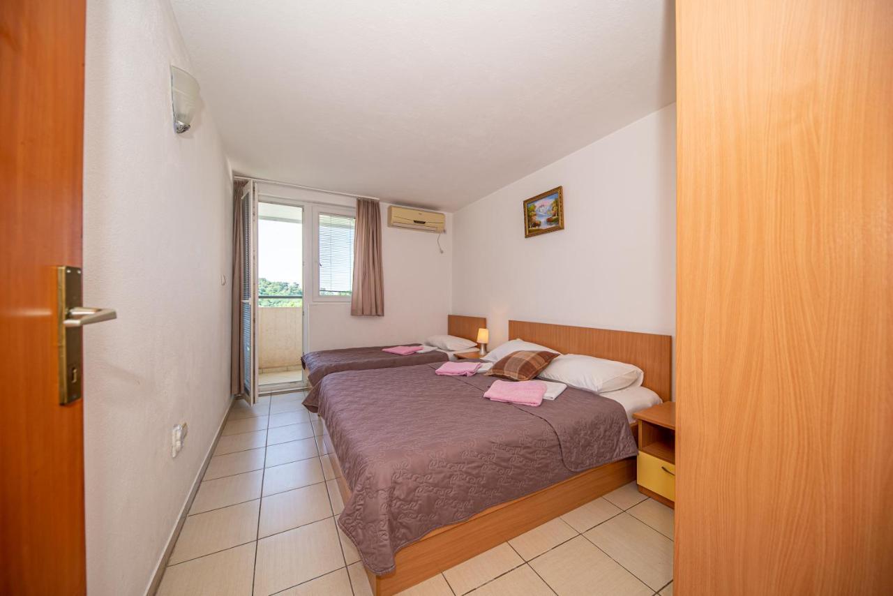 Apartment Knezevic Petrovac Exteriér fotografie