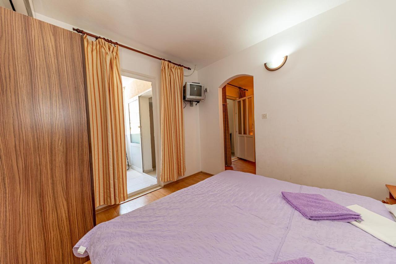 Apartment Knezevic Petrovac Exteriér fotografie