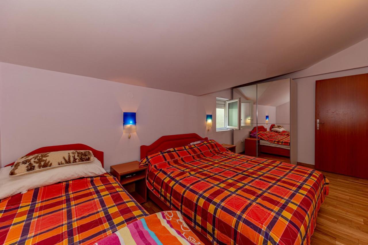 Apartment Knezevic Petrovac Exteriér fotografie