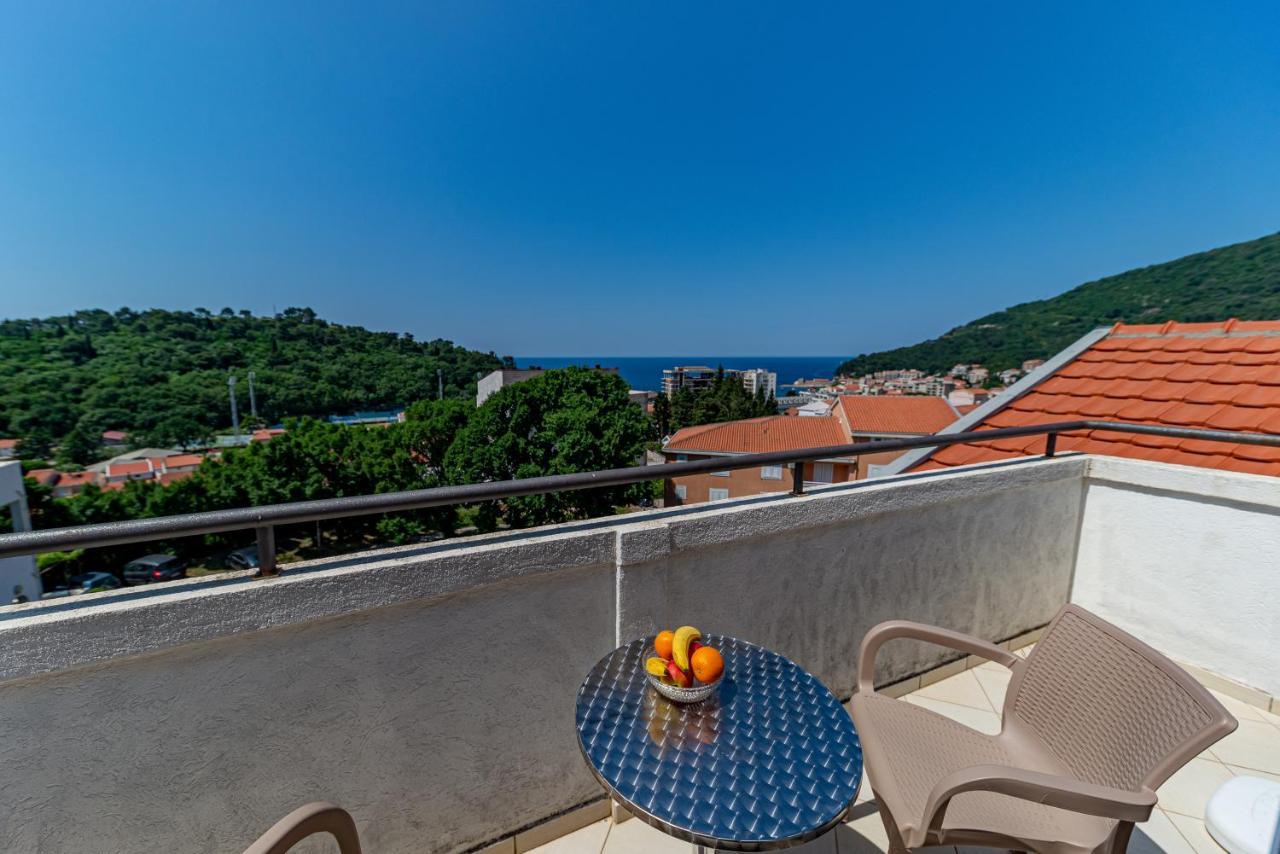 Apartment Knezevic Petrovac Exteriér fotografie