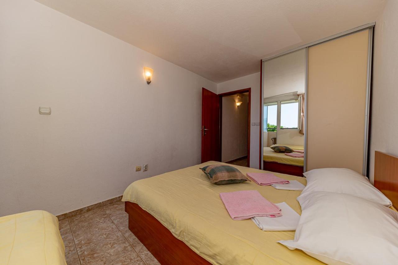 Apartment Knezevic Petrovac Exteriér fotografie