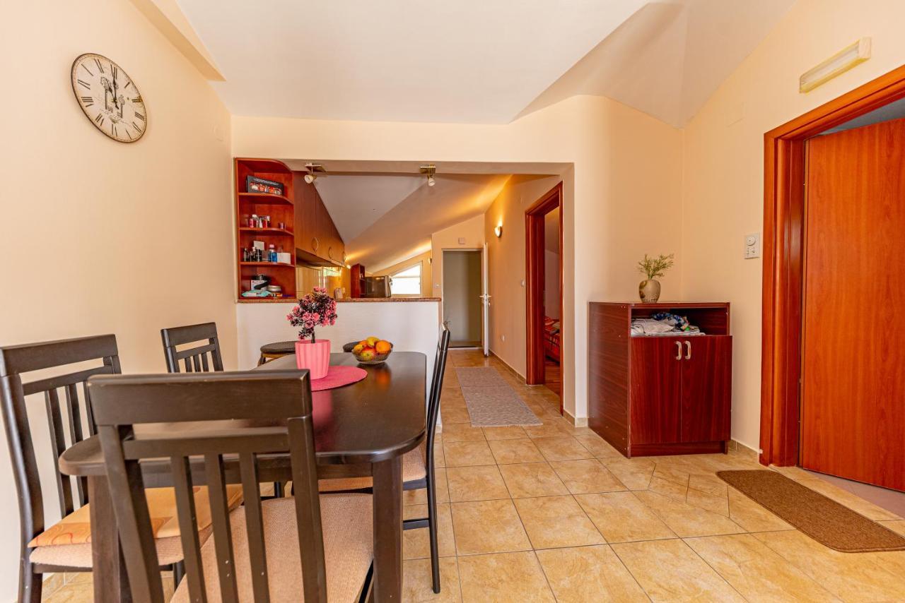 Apartment Knezevic Petrovac Exteriér fotografie