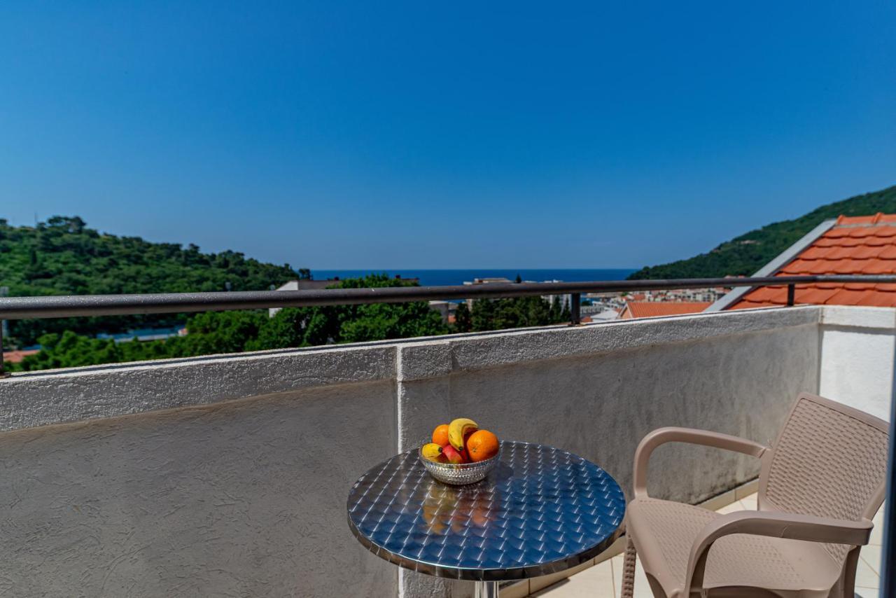Apartment Knezevic Petrovac Exteriér fotografie