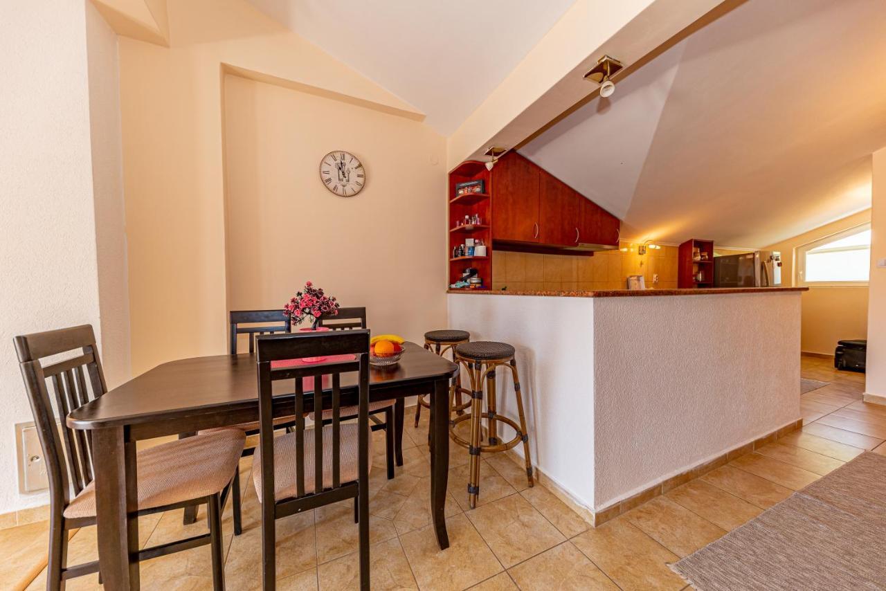 Apartment Knezevic Petrovac Exteriér fotografie