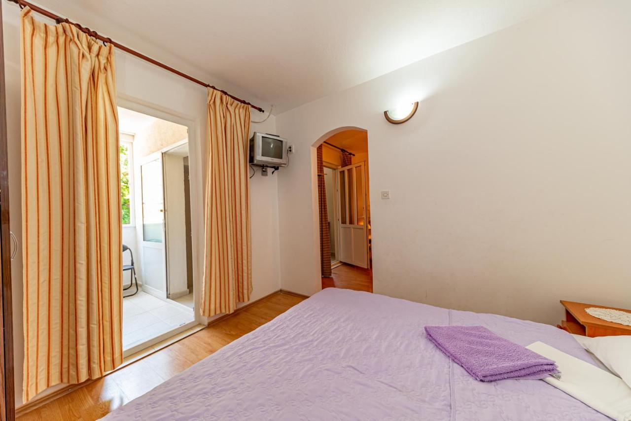 Apartment Knezevic Petrovac Exteriér fotografie