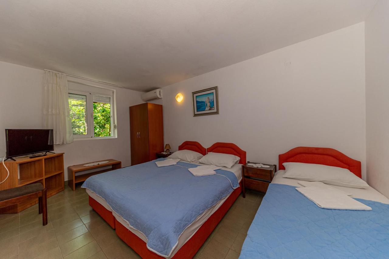 Apartment Knezevic Petrovac Exteriér fotografie